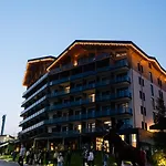 Apartel Skhidnytsya Hotel 5*