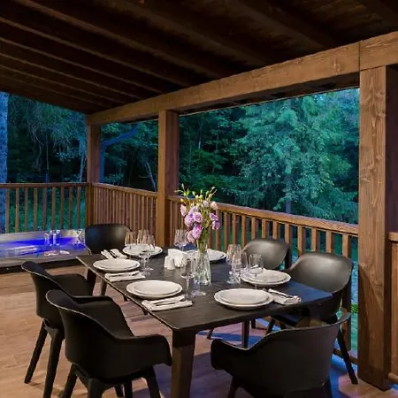 Apartel Skhidnytsya Skhidnytsia