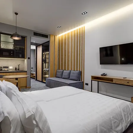 Apartel Skhidnytsya Hotell 5*