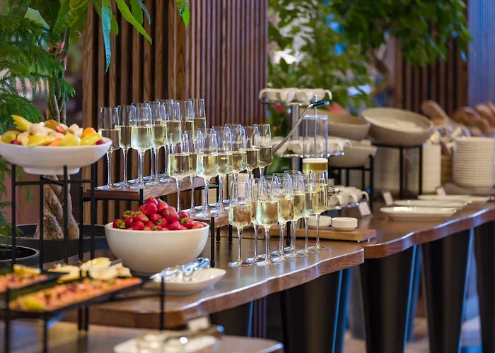 Apartel Skhidnytsya Hotel 5*
