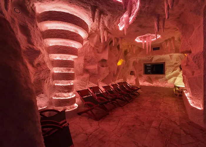 Apartel Skhidnytsya Hotel