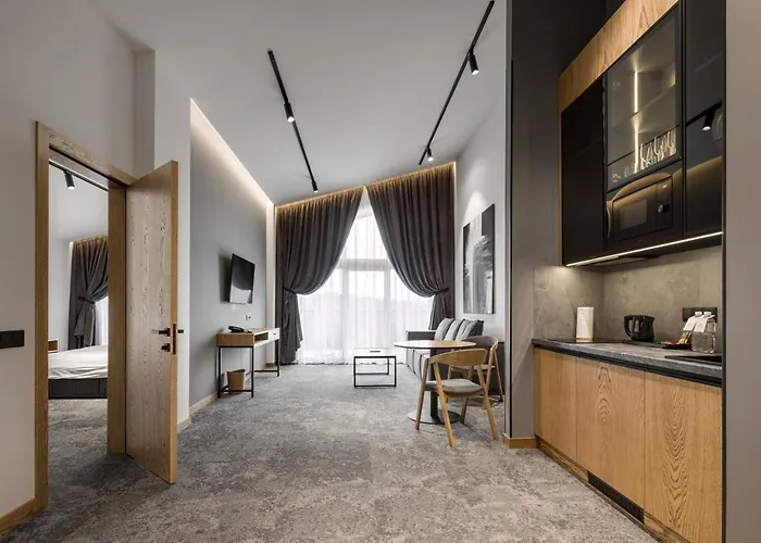 Apartel Skhidnytsya Hotel 5*