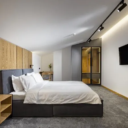 Apartel Skhidnytsya 5*