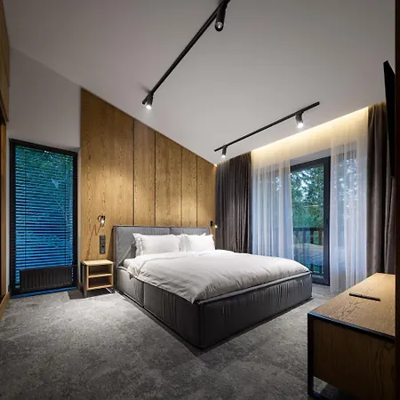 Apartel Skhidnytsya Hotel 5*